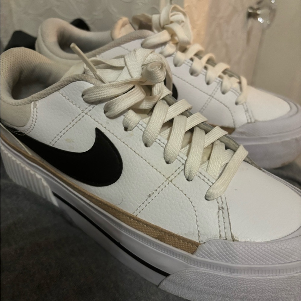 Nike shoes